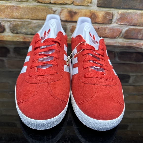 Adidas Gazelle Mens Size 11.5 Low Top Suede Shoe Red Scarlet Cloud White JI1534 - Picture 8 of 15